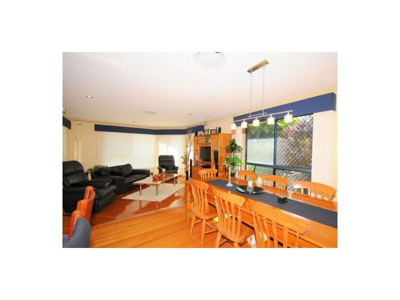 3 Maike Drive, Urraween QLD 4655