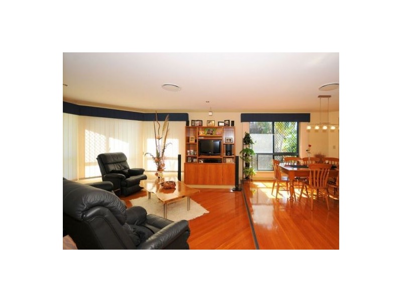 3 Maike Drive, Urraween QLD 4655