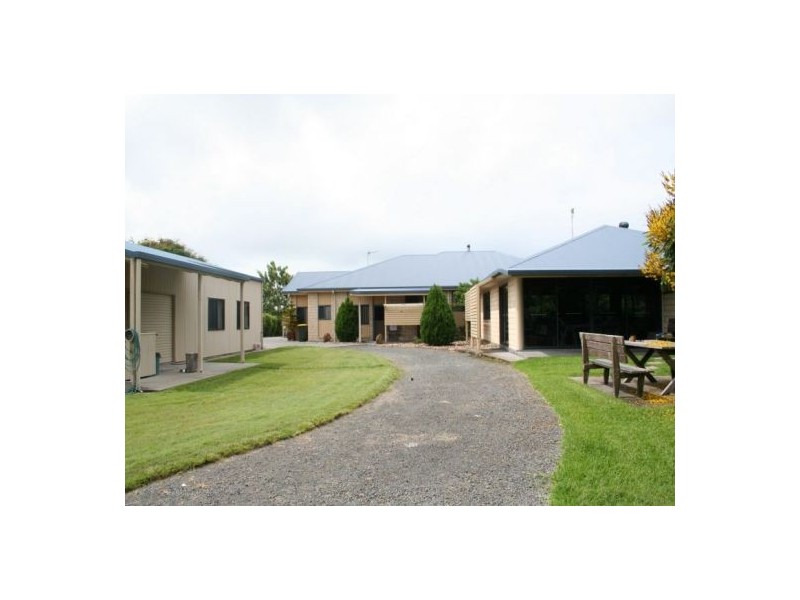 3 Maike Drive, Urraween QLD 4655