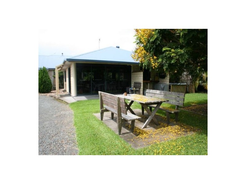 3 Maike Drive, Urraween QLD 4655