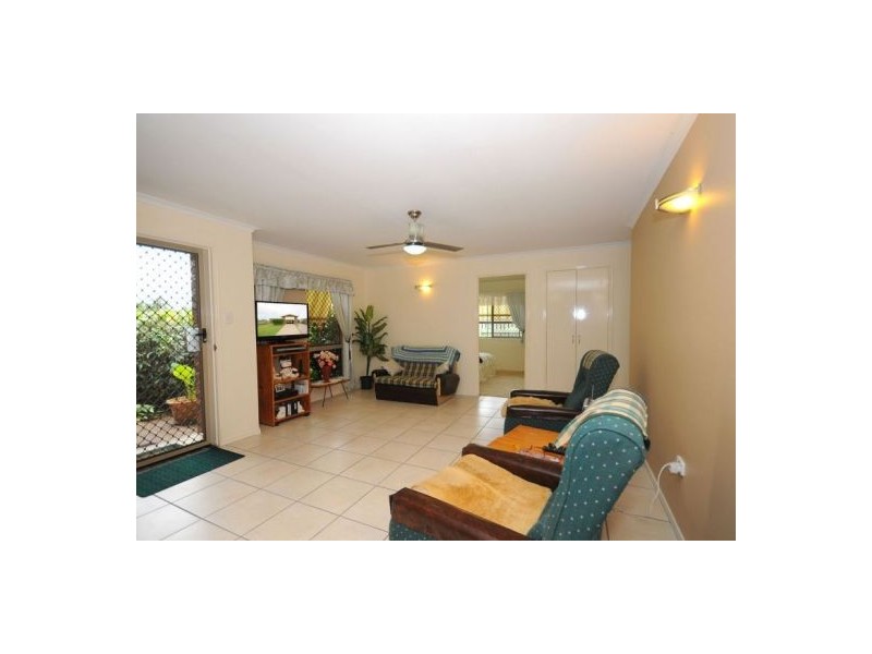 4 Vista Crt, Pialba QLD 4655