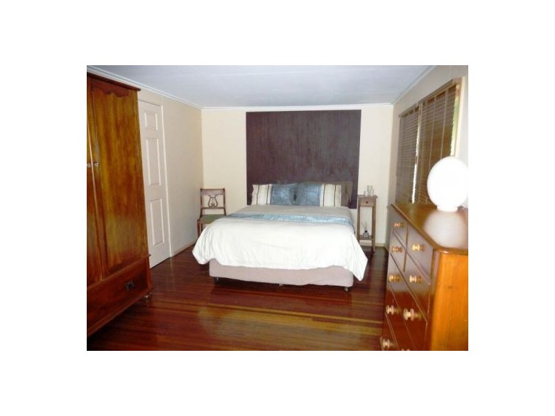 265 Boat Harbour Dr, Pialba QLD 4655