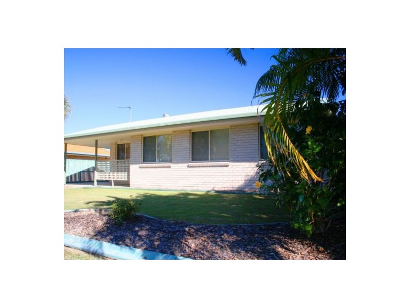 65 North Street, Point Vernon QLD 4655