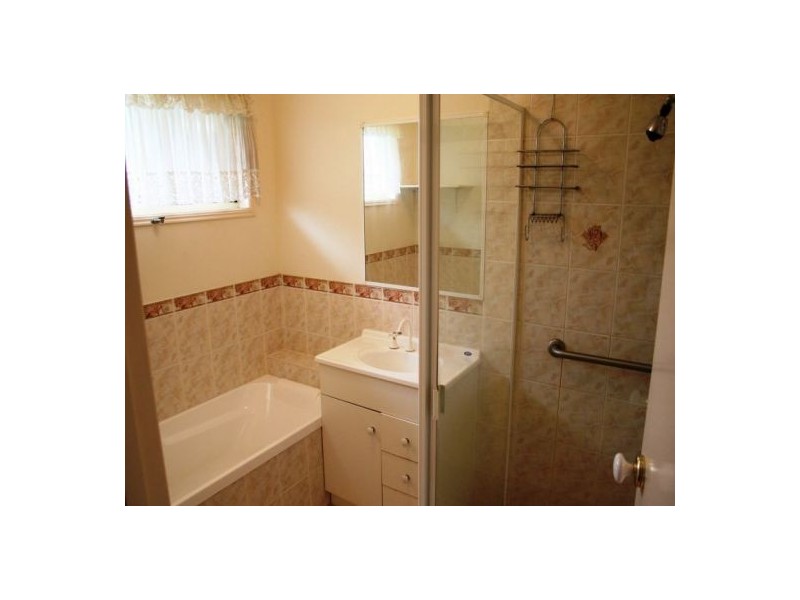 65 North Street, Point Vernon QLD 4655