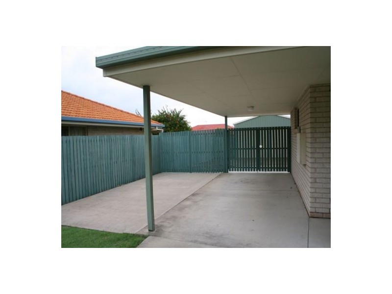 65 North Street, Point Vernon QLD 4655