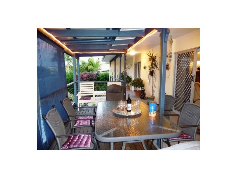 19 Holiday Pde, Scarness QLD 4655