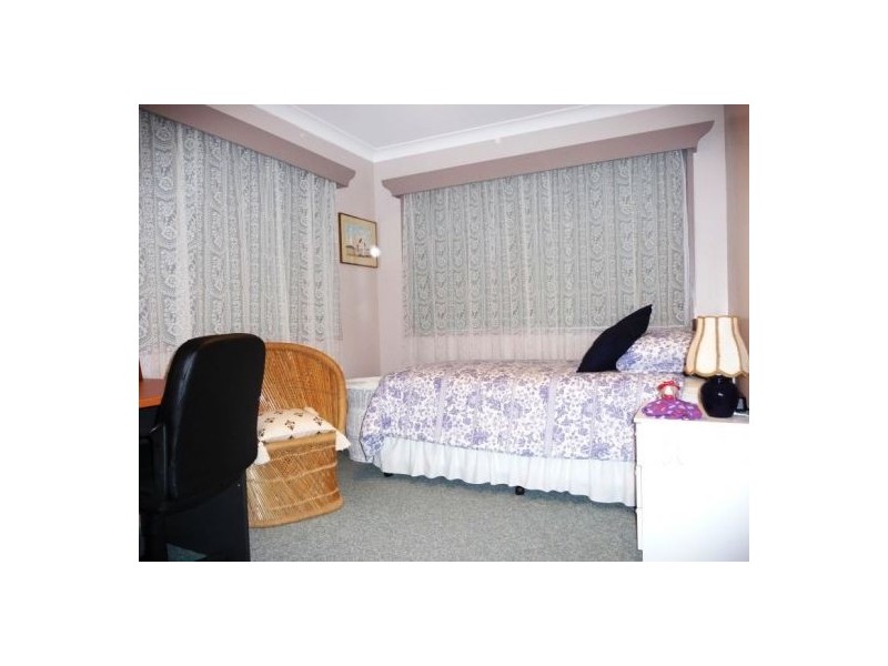 19 Holiday Pde, Scarness QLD 4655