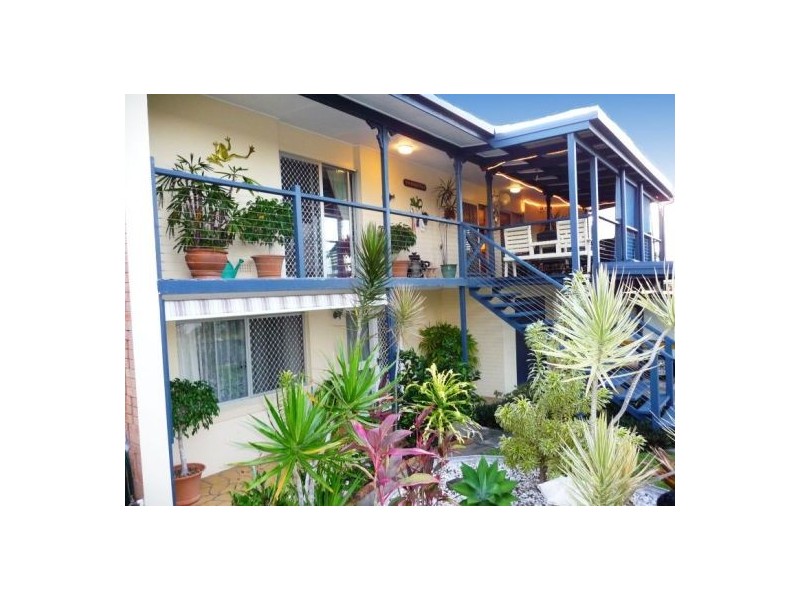 19 Holiday Pde, Scarness QLD 4655