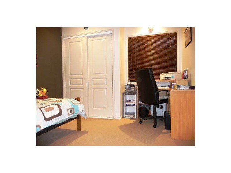 69 Honiton Street, Torquay QLD 4655