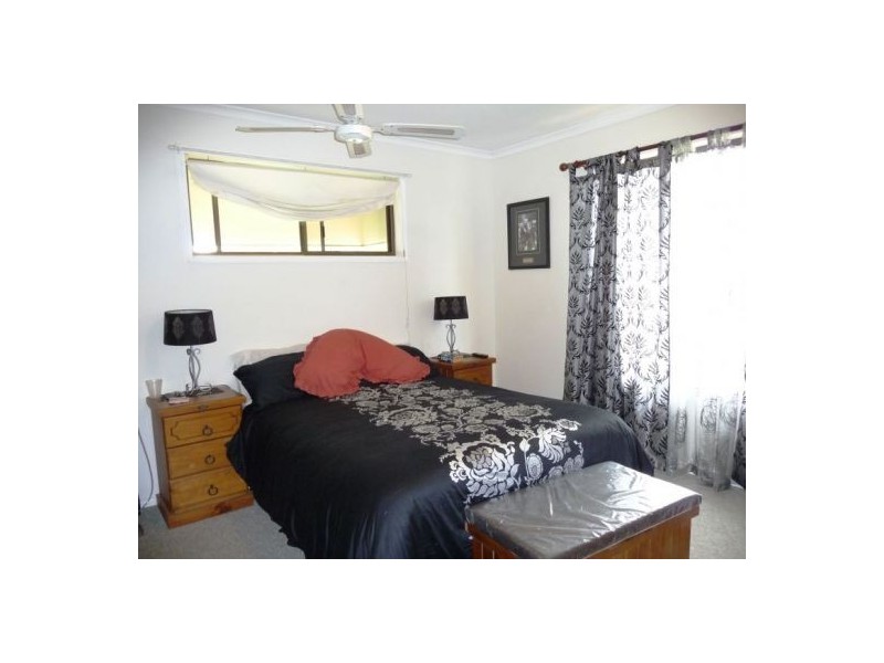 26 Junjaree St, Scarness QLD 4655