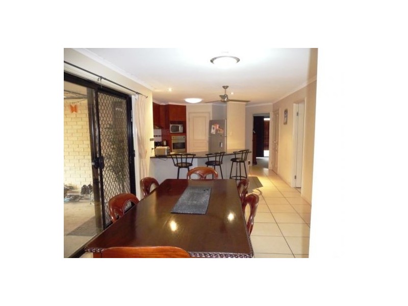 17 Rosedale Dr, Wondunna QLD 4655