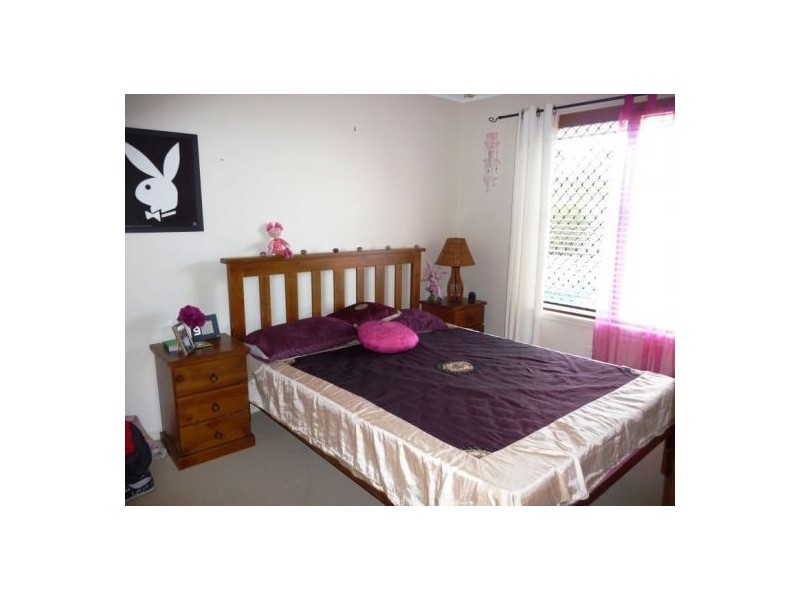 17 Rosedale Dr, Wondunna QLD 4655