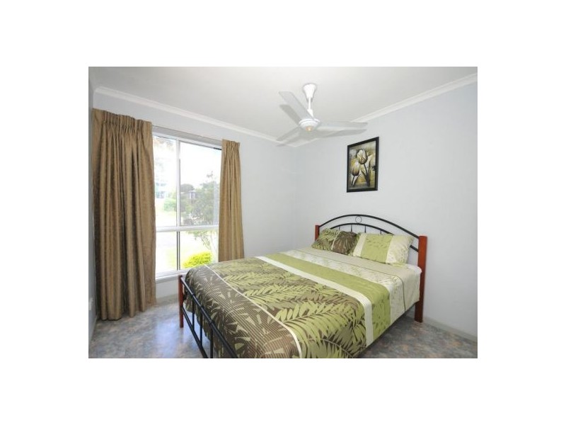 10 Blue Water Rd, Booral QLD 4655