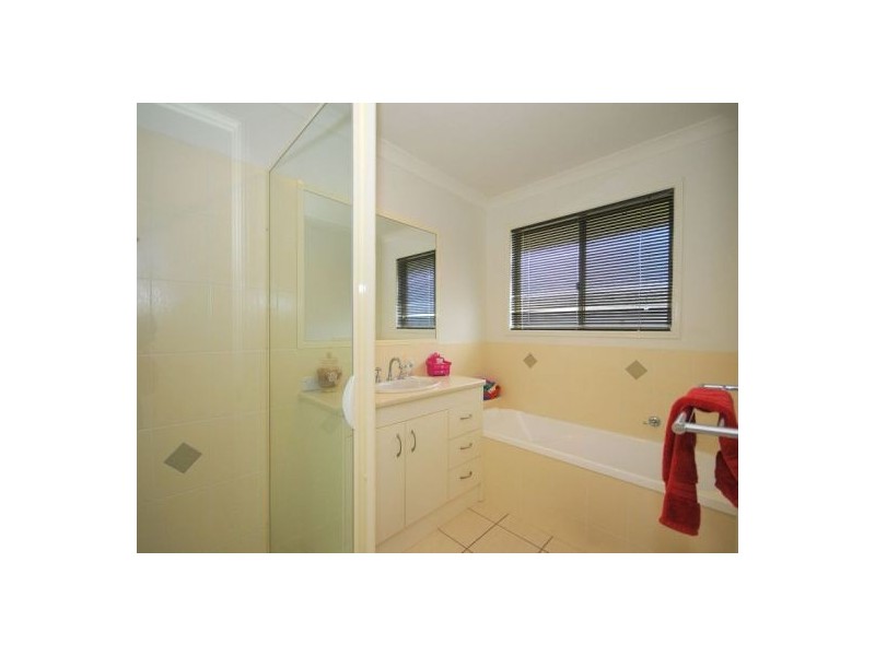 44 Cromdale Cct, Kawungan QLD 4655