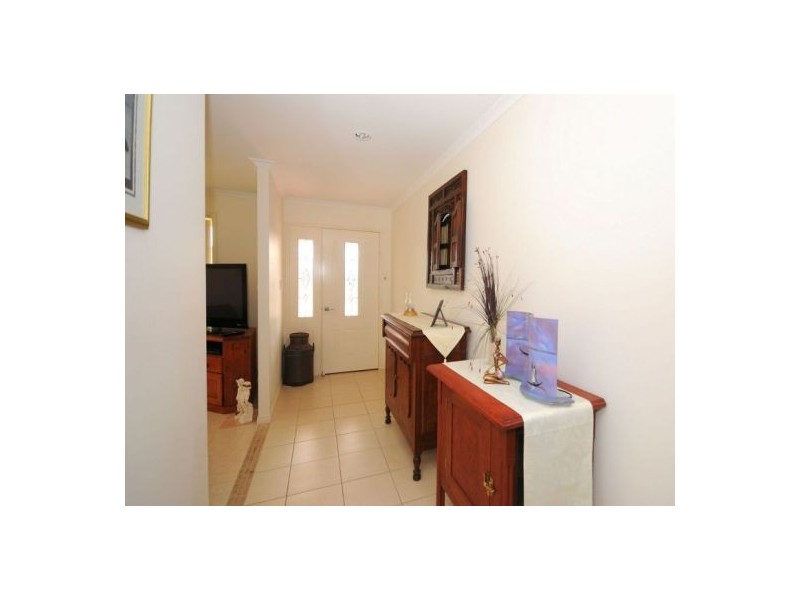 143 Ibis Blvd, Eli Waters QLD 4655