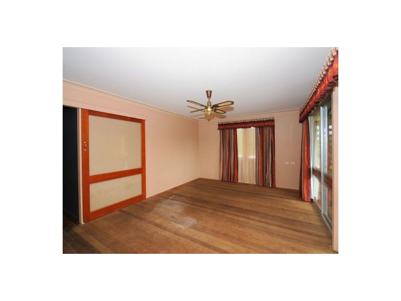 145 &147 Torquay Rd, Scarness QLD 4655