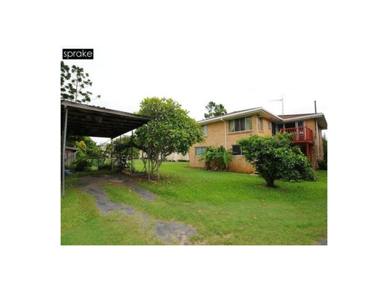 145 &147 Torquay Rd, Scarness QLD 4655