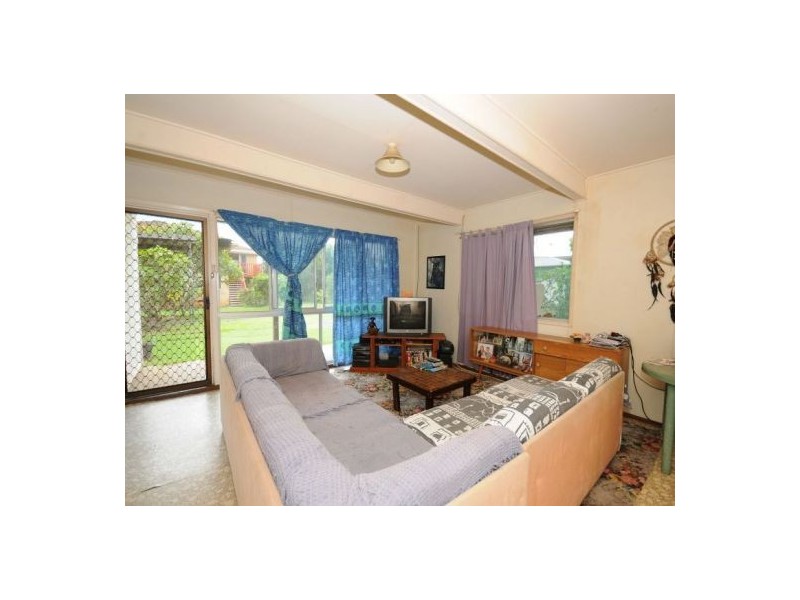 145 &147 Torquay Rd, Scarness QLD 4655