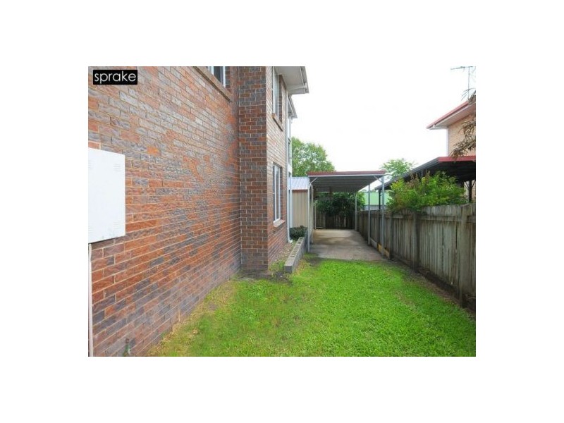 8 Waigani Ave, Kawungan QLD 4655