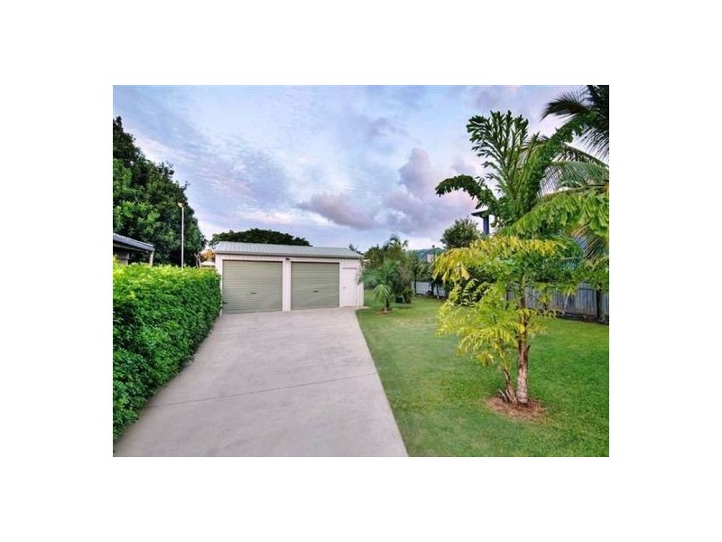 44 Long St, Point Vernon QLD 4655