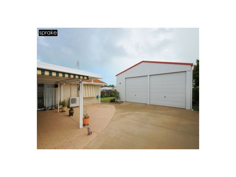 55 Dover St, Pialba QLD 4655