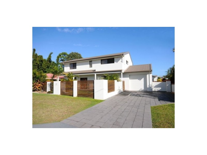 7 Talasea Dr, Kawungan QLD 4655