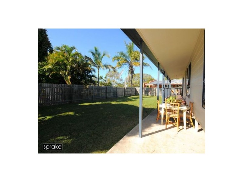 95 Torquay Rd, Scarness QLD 4655