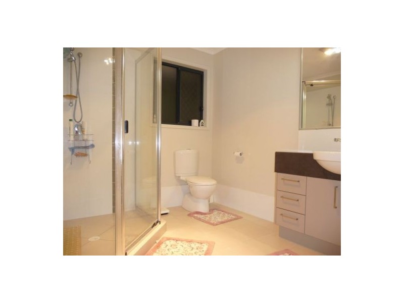 213 Long Street, Pialba QLD 4655