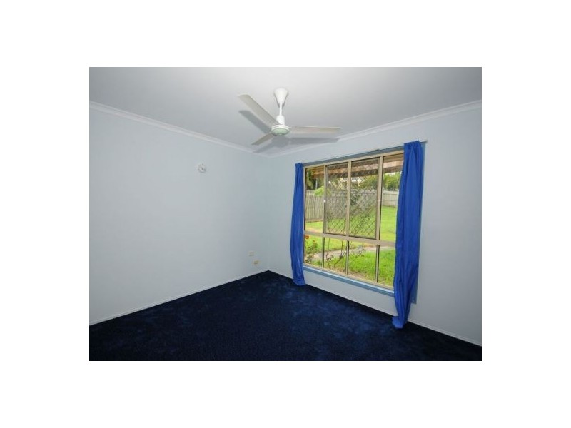 9 Oleander Ave, Kawungan QLD 4655
