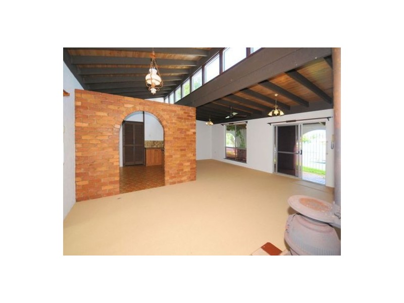 46 Riverview Drive, Burrum Heads QLD 4659