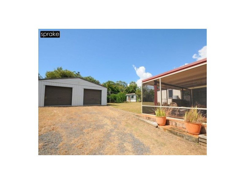 28 Esplanade, Point Vernon QLD 4655