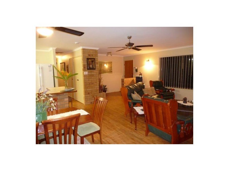 110 Corser St, Point Vernon QLD 4655