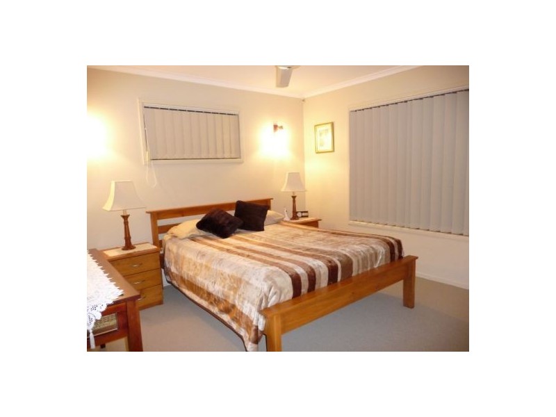 110 Corser St, Point Vernon QLD 4655