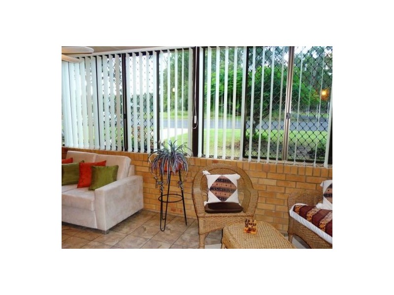 110 Corser St, Point Vernon QLD 4655
