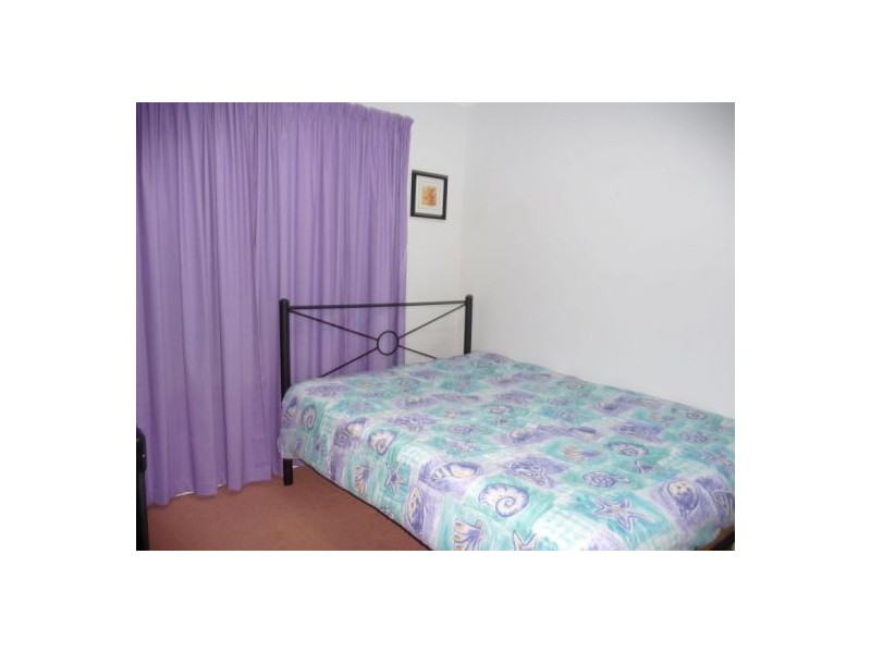 23 Michelle Dr, Point Vernon QLD 4655