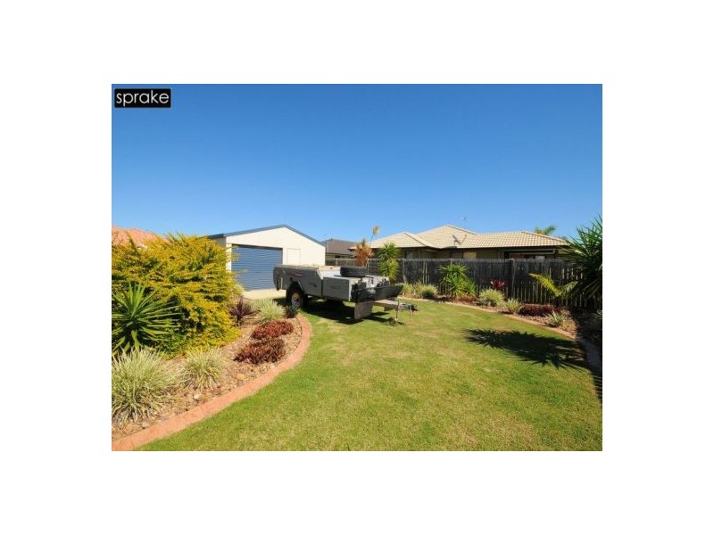 16 Cromdale Cct, Kawungan QLD 4655