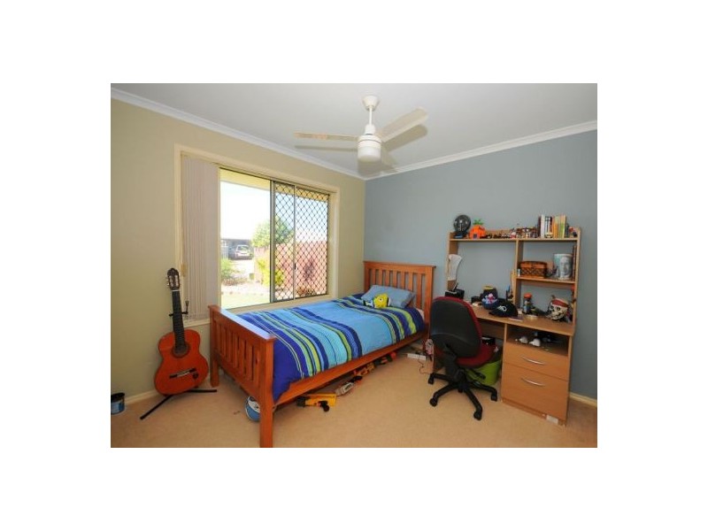 16 Cromdale Cct, Kawungan QLD 4655