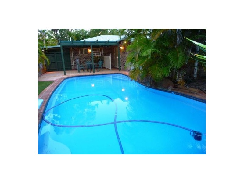 15 Windemere Road, Wondunna QLD 4655
