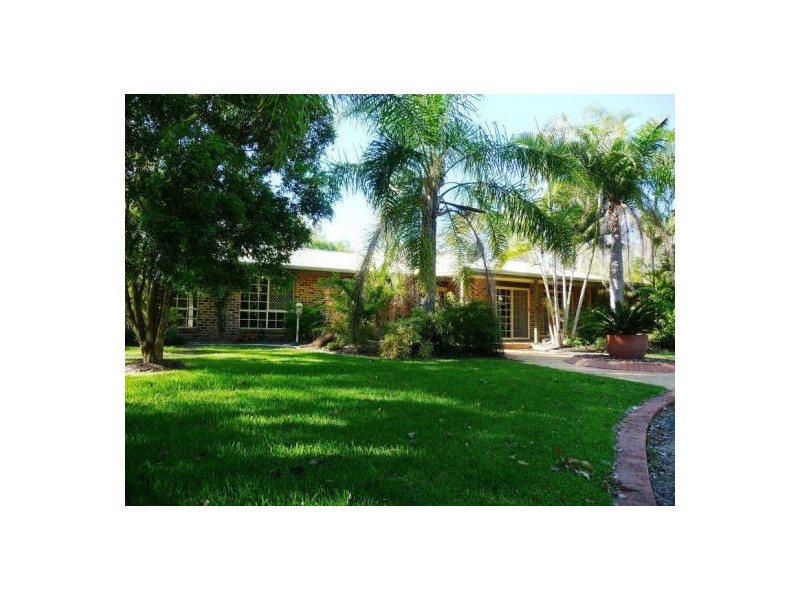 15 Windemere Road, Wondunna QLD 4655