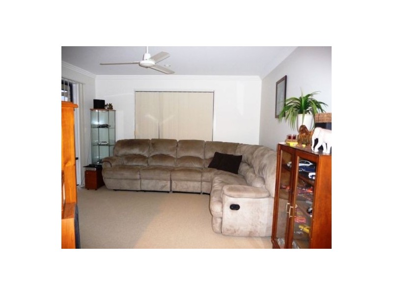 72 Pembridge Cct, Urraween QLD 4655