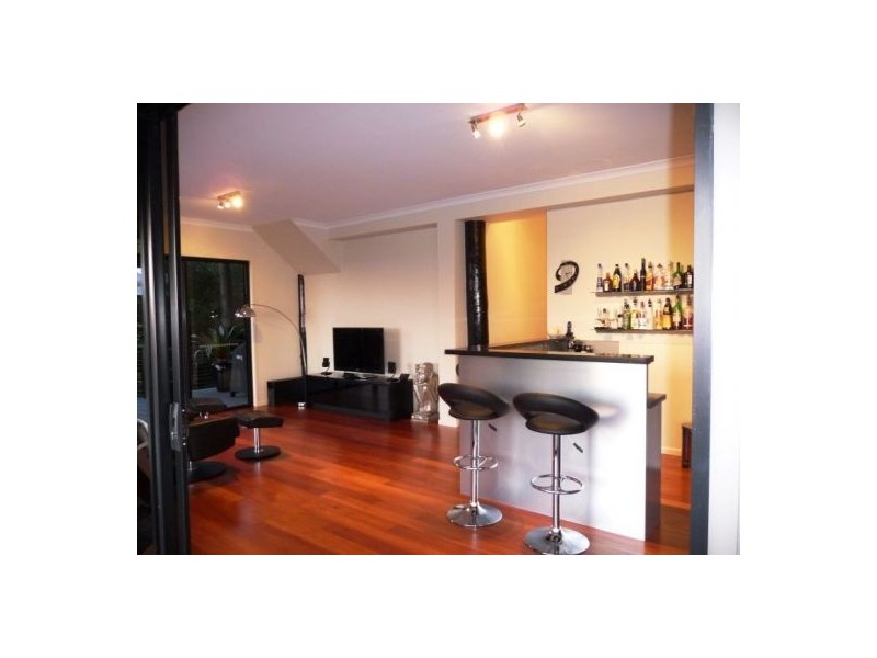 20 Talasea Dr, Kawungan QLD 4655
