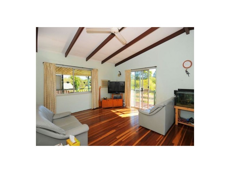 39 Frangipanni Ave, Kawungan QLD 4655