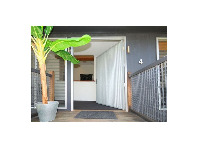 4 Freshwater St, Scarness QLD 4655