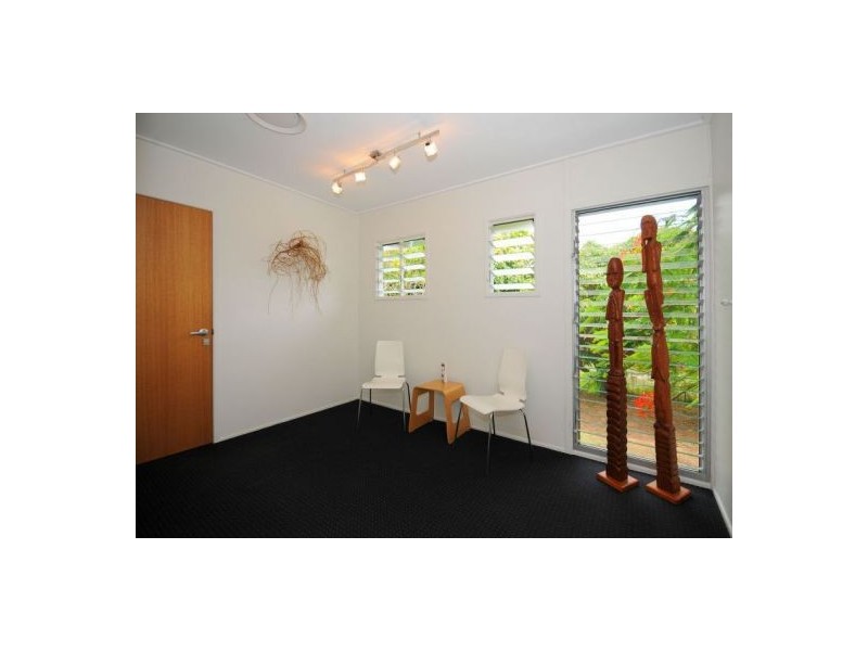 4 Freshwater St, Scarness QLD 4655