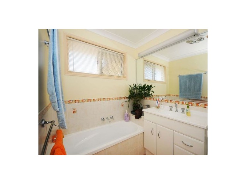 49 Heather Way, Urraween QLD 4655