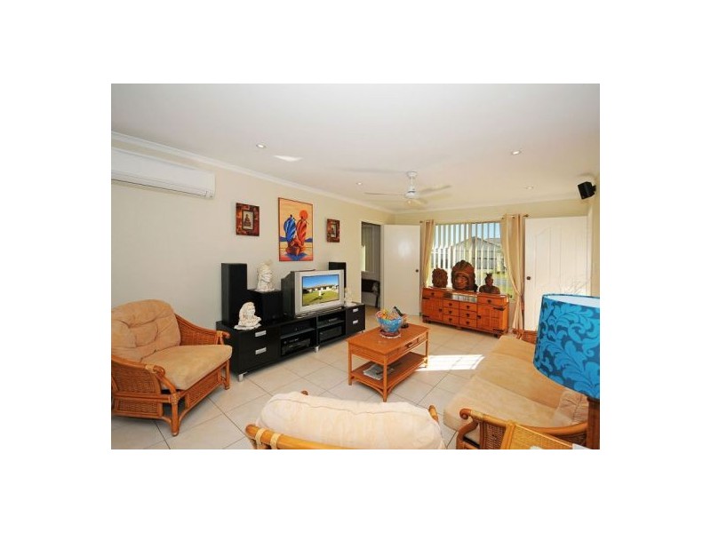 35  Wide Bay Dr, Eli Waters QLD 4655