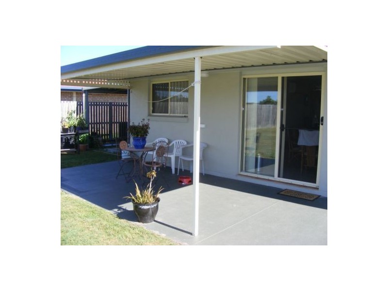 35  Wide Bay Dr, Eli Waters QLD 4655