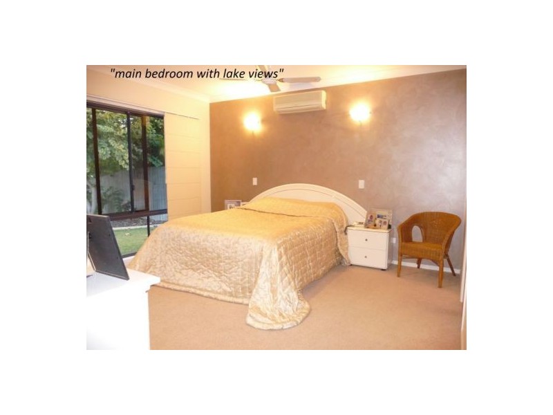 5 Treviso Crt, Urangan QLD 4655