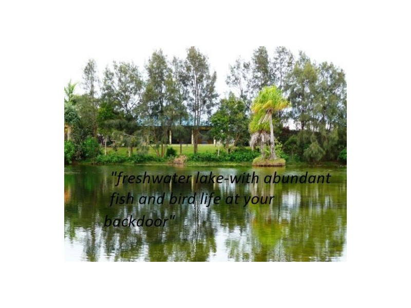 5 Treviso Crt, Urangan QLD 4655