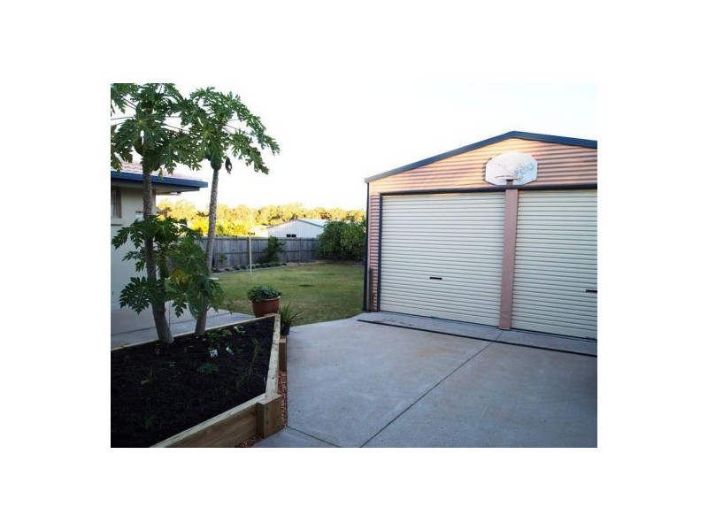 85 Exeter St, Torquay QLD 4655
